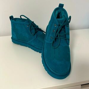 UGG Men’s Neumel Scatter Graphic - Size 8